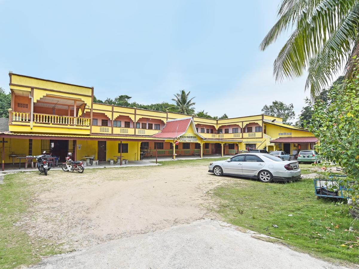 Oyo 90454 Haza Harmoni Guesthouse Kota Bharu Buitenkant foto