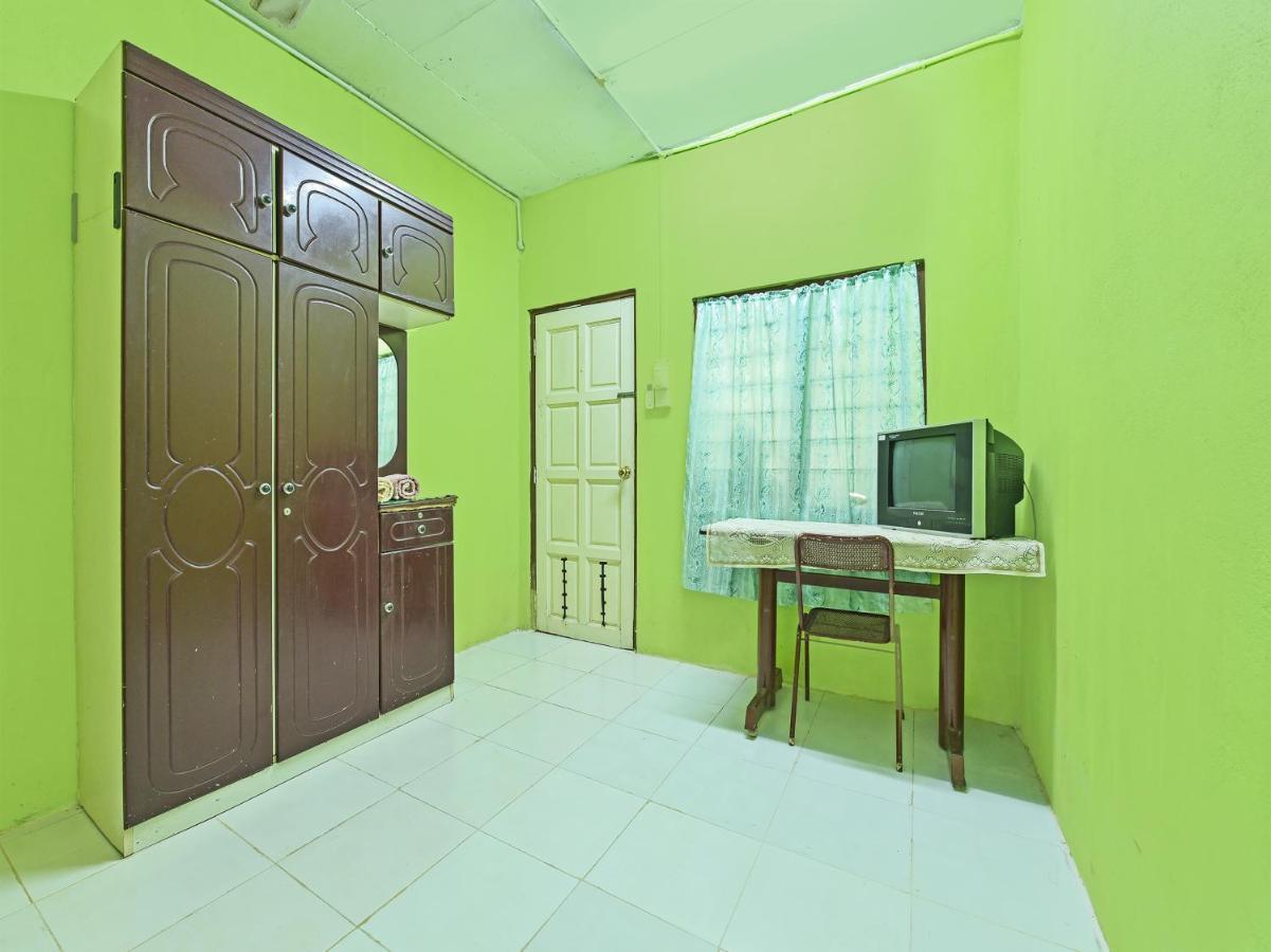 Oyo 90454 Haza Harmoni Guesthouse Kota Bharu Buitenkant foto