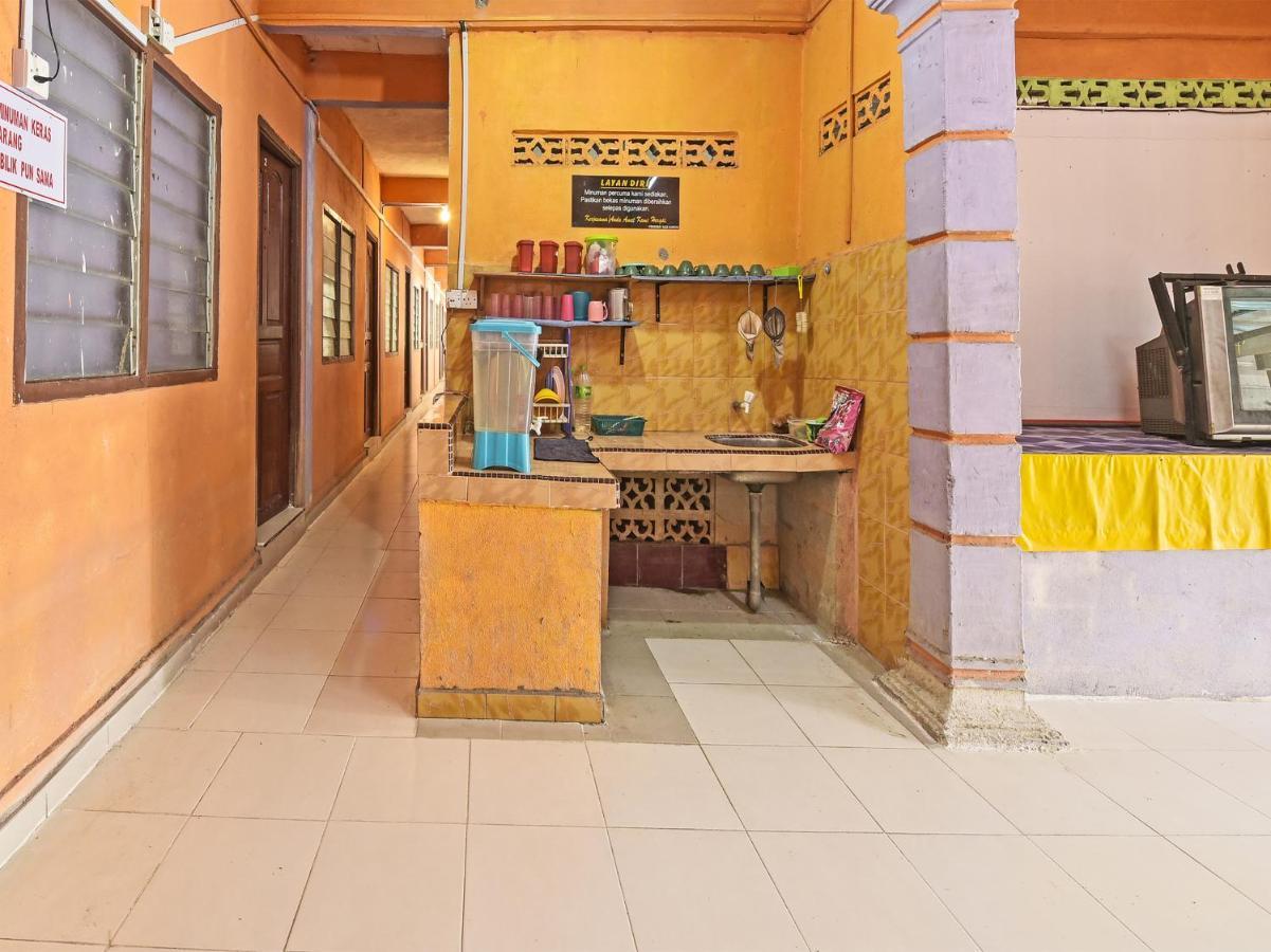 Oyo 90454 Haza Harmoni Guesthouse Kota Bharu Buitenkant foto