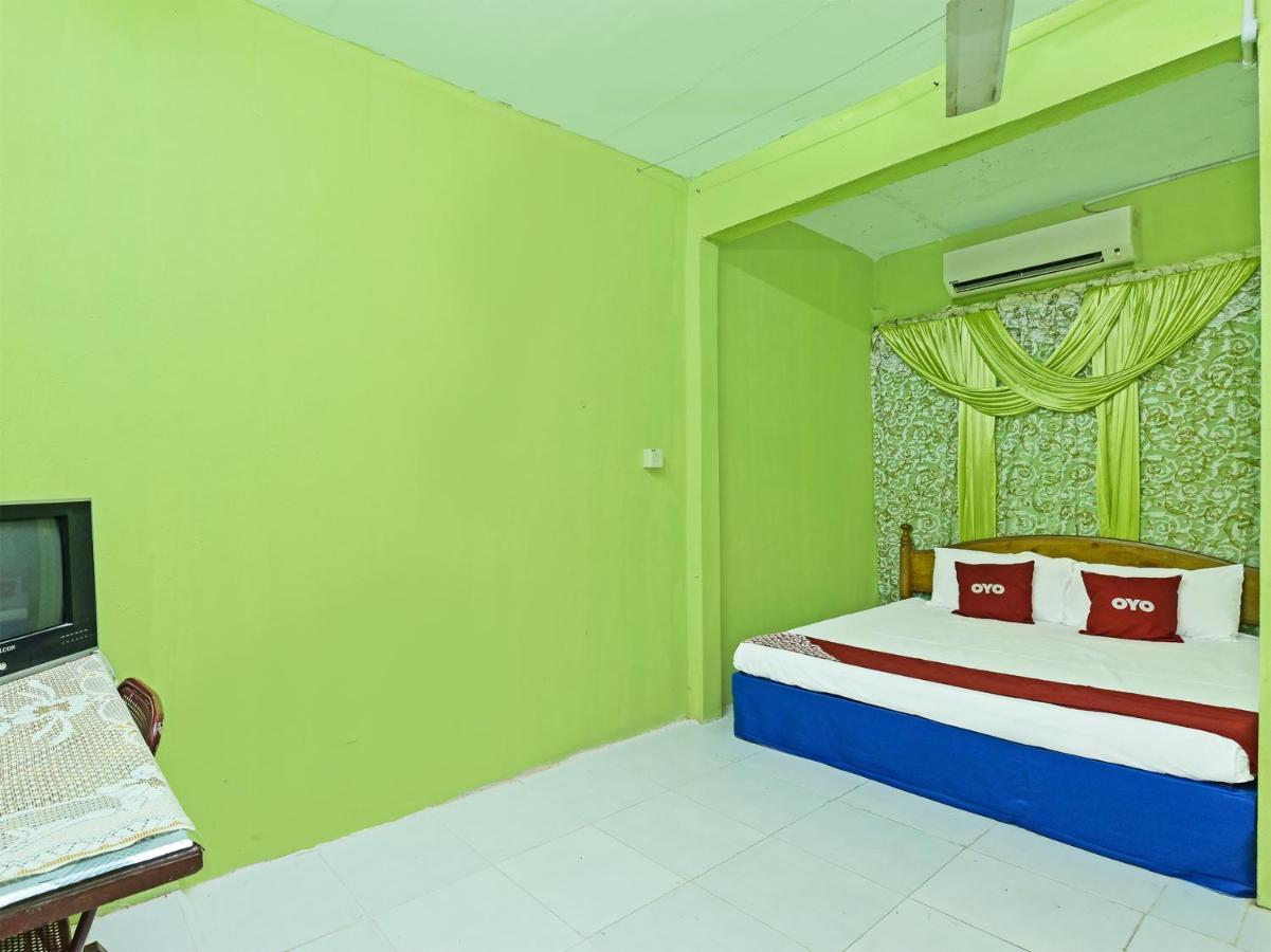 Oyo 90454 Haza Harmoni Guesthouse Kota Bharu Buitenkant foto