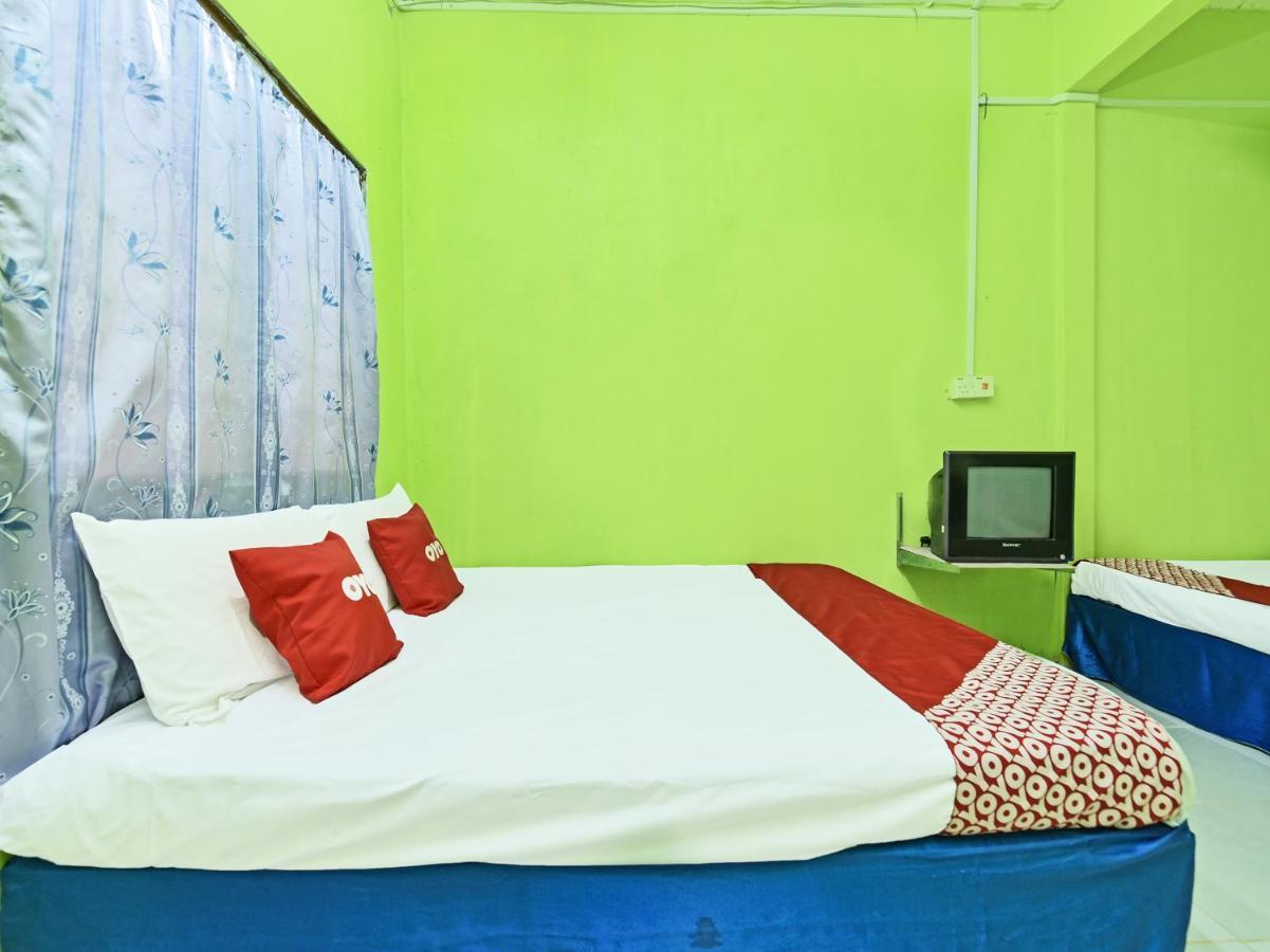 Oyo 90454 Haza Harmoni Guesthouse Kota Bharu Buitenkant foto